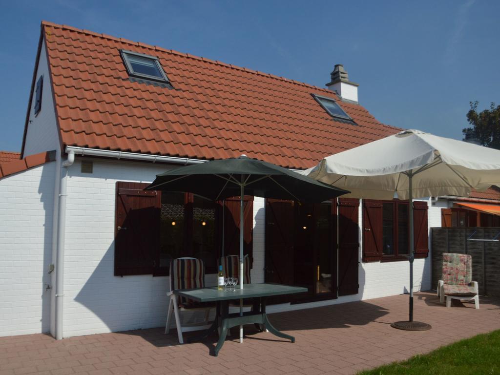 Gezellig Vissershuis Villa De Haan Buitenkant foto